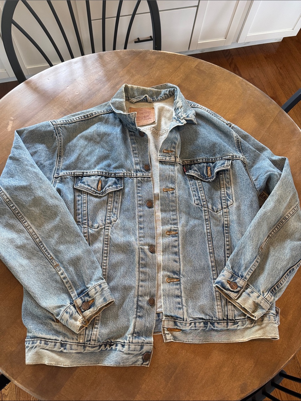 Vintage Men's Light Blue Denim Jacket - Classic Truckers Style